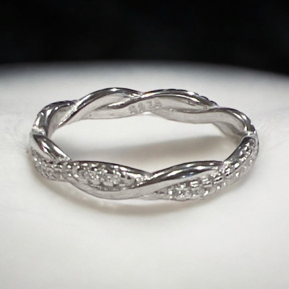 Gemstone Infinity Band Ring SS925 - Picture 2 of 7